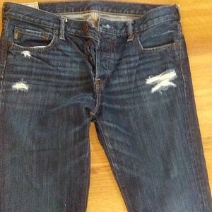 Abercrombie men jeans in like new condition, size 36w-25L...